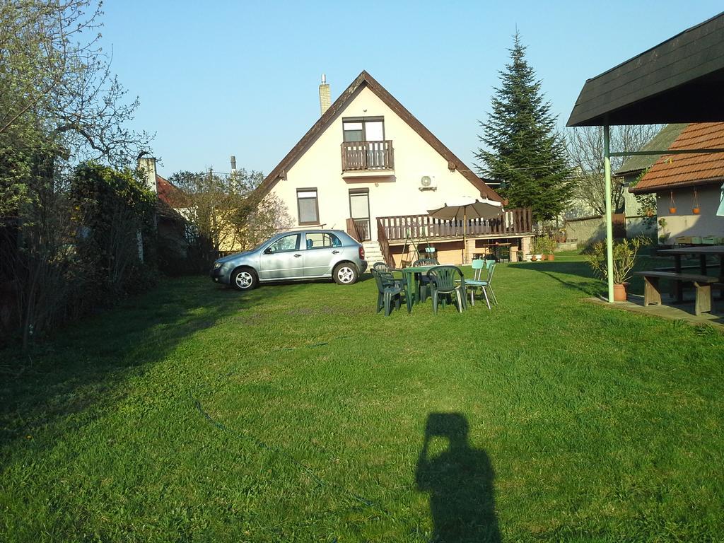 Apartmán Utulny privat Veľký Meder Exteriér fotografie