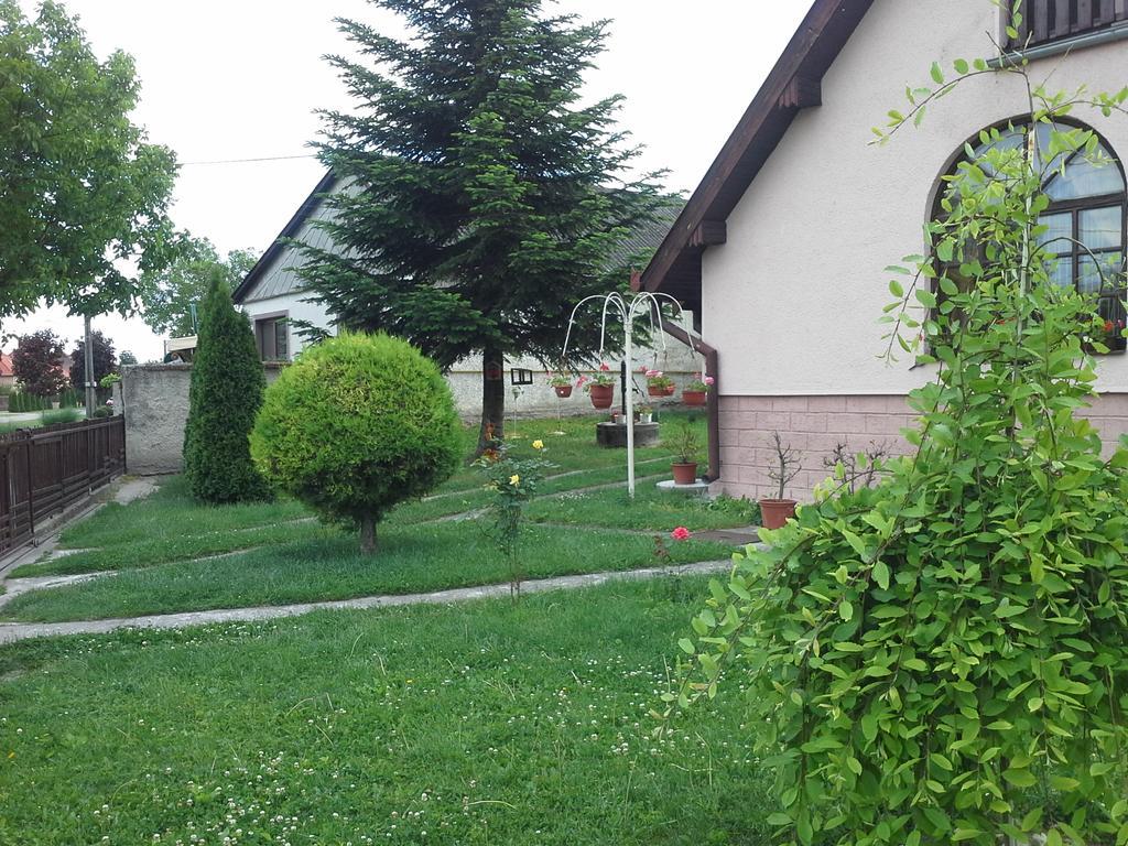 Apartmán Utulny privat Veľký Meder Exteriér fotografie